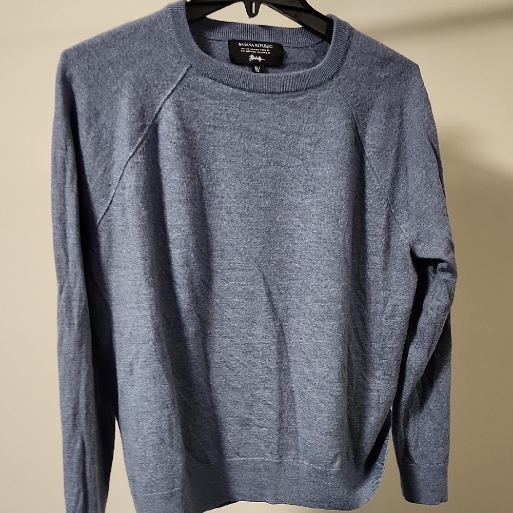 Banana Republic Men's Heathered Blue Crewneck Sweater